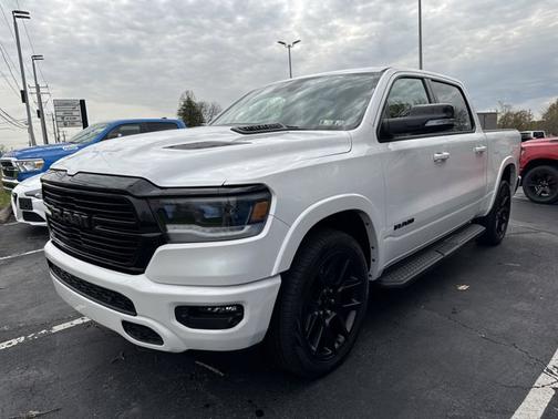 2022 RAM 1500 Laramie Crew Cab 4x4 57' Box