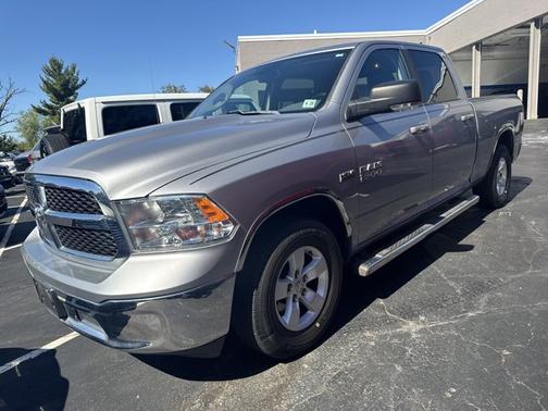 2020 RAM 1500 Classic SLT Crew Cab 4x2 64' Box