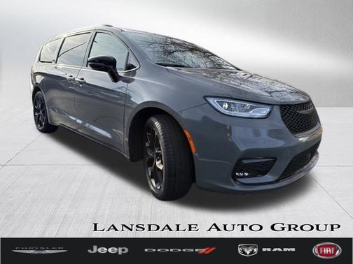 2025 Chrysler Pacifica Limited