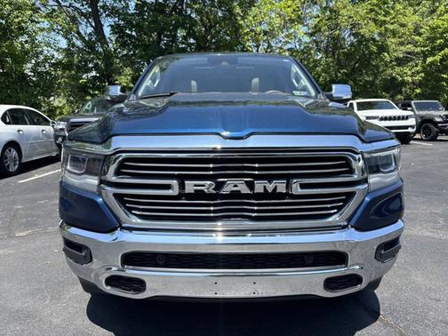2022 RAM 1500 Laramie Crew Cab 4x4 57' Box