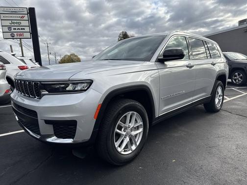 2024 Jeep Grand Cherokee L Laredo X 4x4