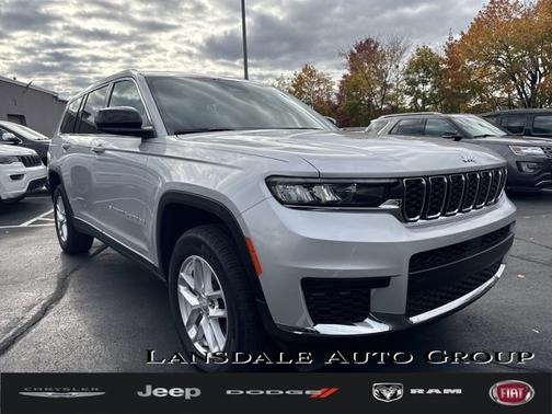 2024 Jeep Grand Cherokee L Laredo X 4x4