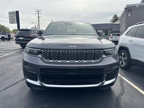 2022 Jeep Grand Cherokee L Summit Reserve 4x4