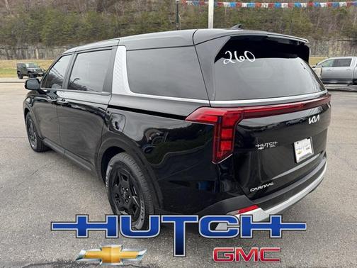 2025 Kia Carnival LXS