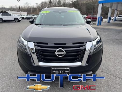 2025 Nissan Pathfinder SV 4WD