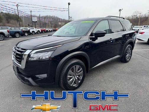 2025 Nissan Pathfinder SV 4WD