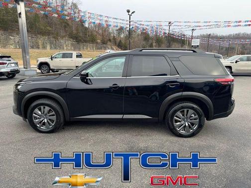 2025 Nissan Pathfinder SV 4WD