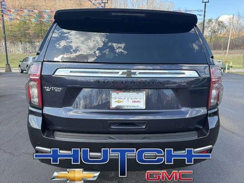 2022 Chevrolet Suburban LT