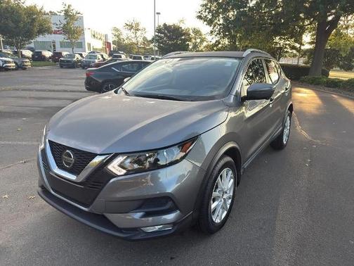 2022 Nissan Rogue Sport SV