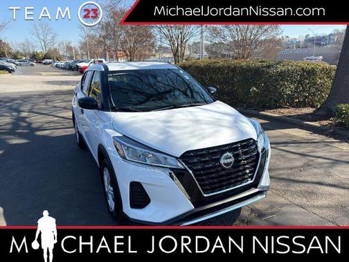 2023 Nissan Kicks S