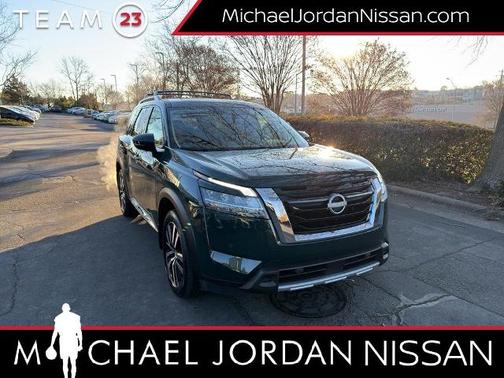 2024 Nissan Pathfinder Platinum