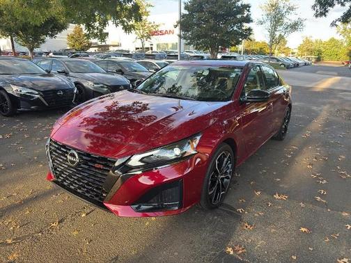 2023 Nissan Altima 2.5 SR