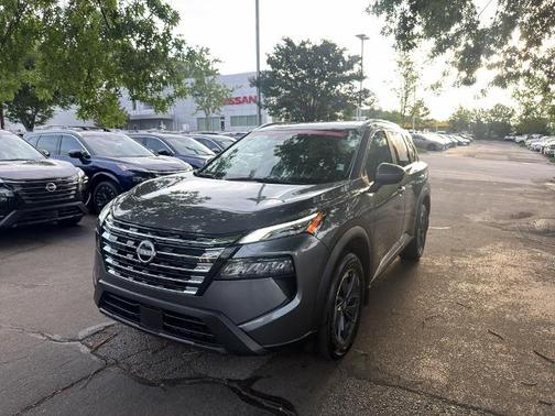 Gun Metallic 2025 Nissan Rogue SV