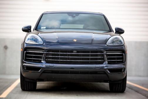 2020 Porsche Cayenne Base