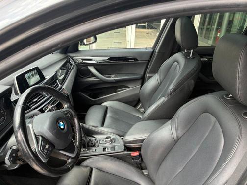 Mineral Gray Metallic 2018 BMW X1 xDrive28i