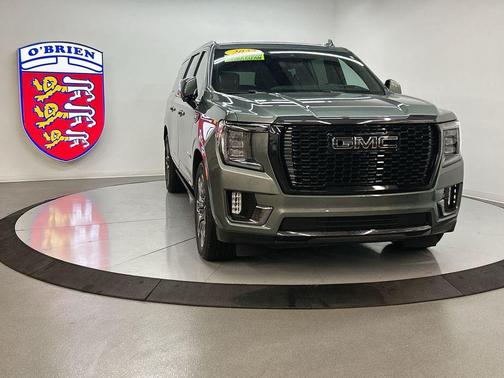 2023 GMC Yukon XL Denali Ultimate