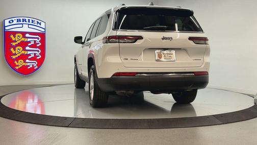 2022 Jeep Grand Cherokee L Laredo