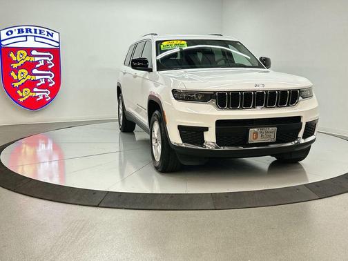 2022 Jeep Grand Cherokee L Laredo