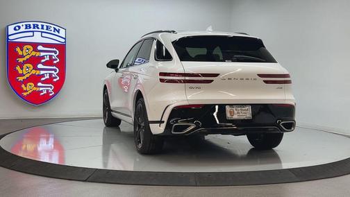Uyuni White 2026 Genesis GV70 2.5T Sport Prestige
