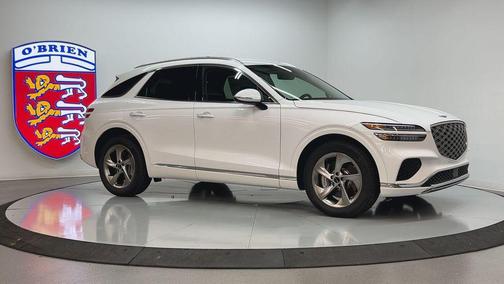 Uyuni White 2026 Genesis GV70 2.5T
