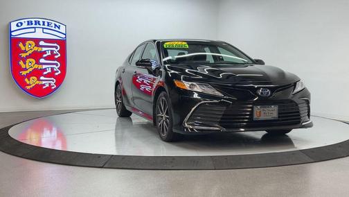 2024 Toyota Camry Hybrid XLE