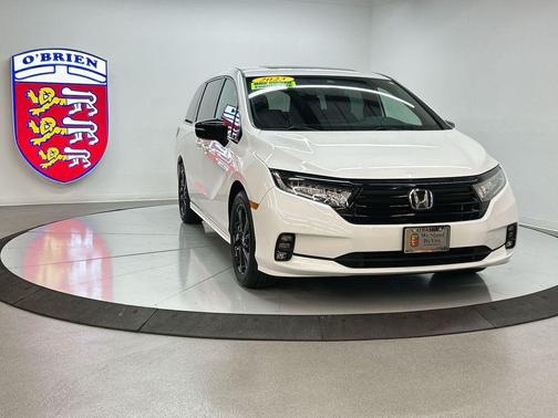 2023 Honda Odyssey Sport