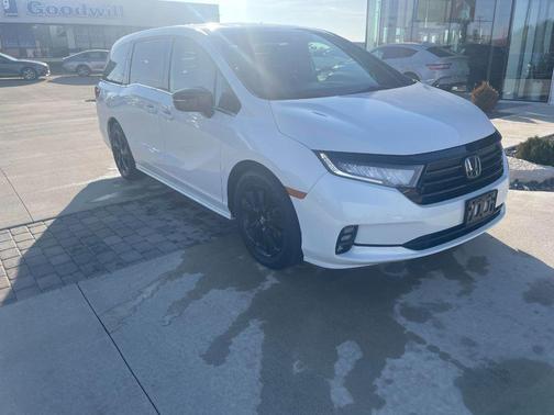 2023 Honda Odyssey Sport