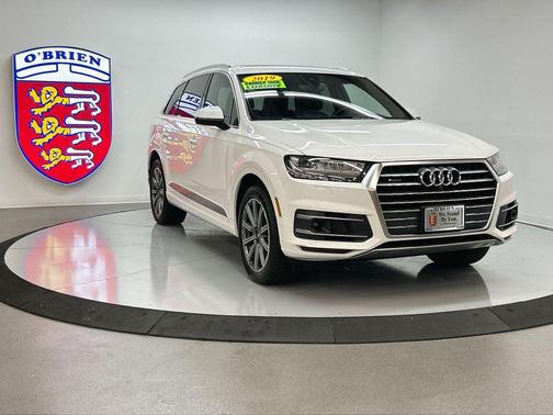 2019 Audi Q7 45 Premium Plus