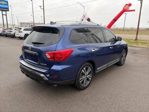 2020 Nissan Pathfinder Platinum 2WD