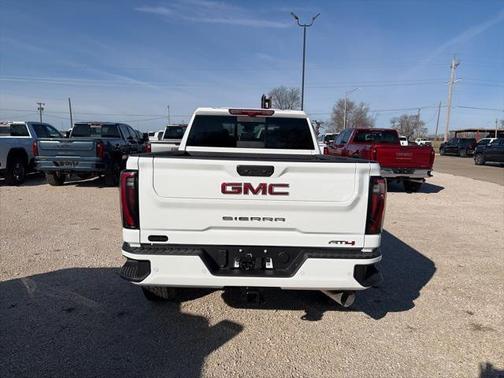 2026 GMC Sierra 2500 AT4