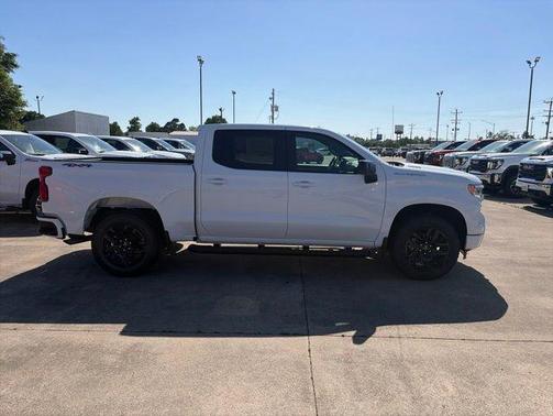 Summit White 2026 Chevrolet Silverado 1500 RST