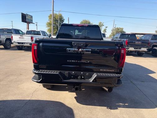 Onyx Black 2026 GMC Sierra 2500 Denali Ultimate