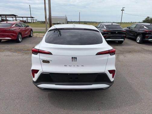 Summit White 2026 Buick Envista Preferred FWD