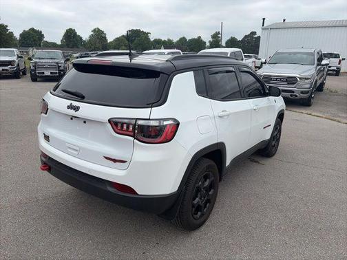 Bright White Clearcoat 2023 Jeep Compass Trailhawk