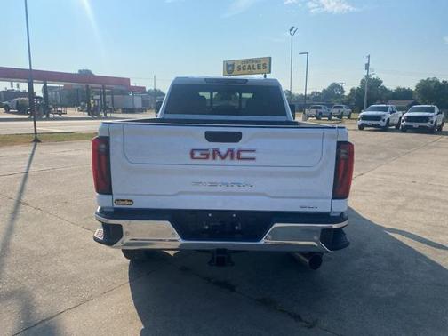 2025 GMC Sierra 2500 SLT