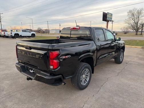 Black 2026 Chevrolet Colorado LT