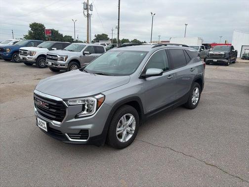 Sterling Metallic 2024 GMC Terrain SLE