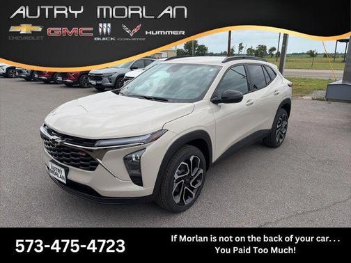 Summit White 2026 Chevrolet Trax FWD 2RS