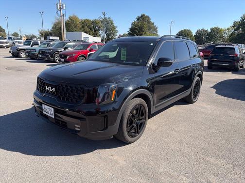 Ebony Black 2024 Kia Telluride SX-Prestige X-Line