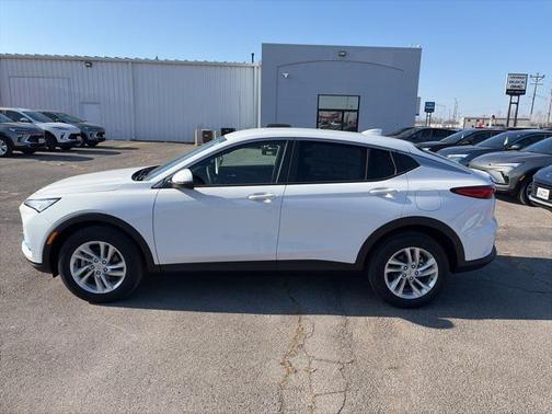 2026 Buick Envista Preferred FWD