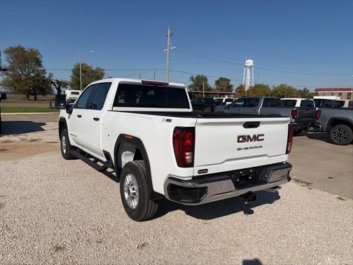 2026 GMC Sierra 2500 Base