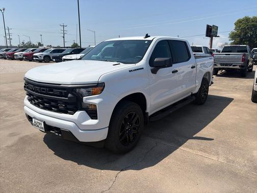 Summit White 2026 Chevrolet Silverado 1500 Custom