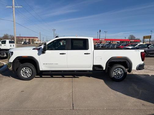 2026 GMC Sierra 2500 Pro