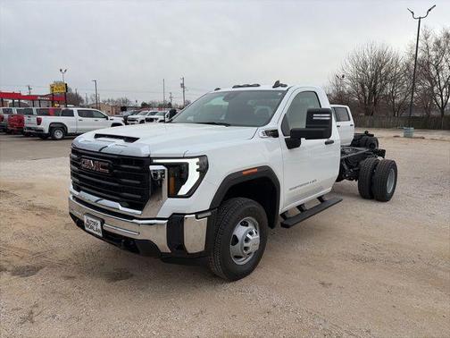 2026 GMC Sierra 3500 Base