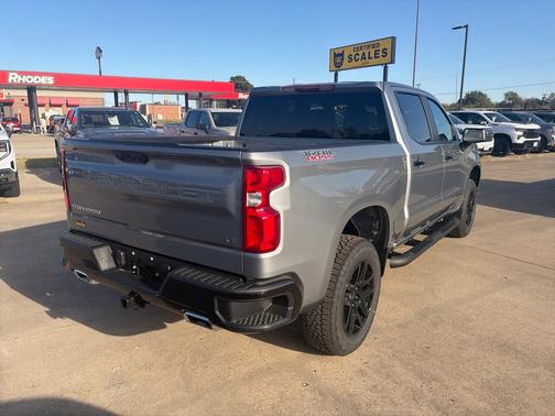 Sterling Gray Metallic 2026 Chevrolet Silverado 1500 LT Trail Boss