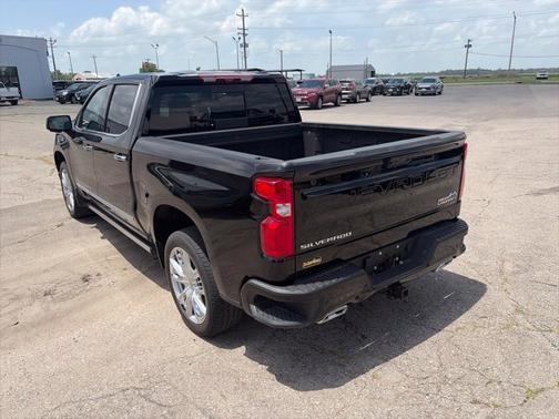 Black 2025 Chevrolet Silverado 1500 High Country