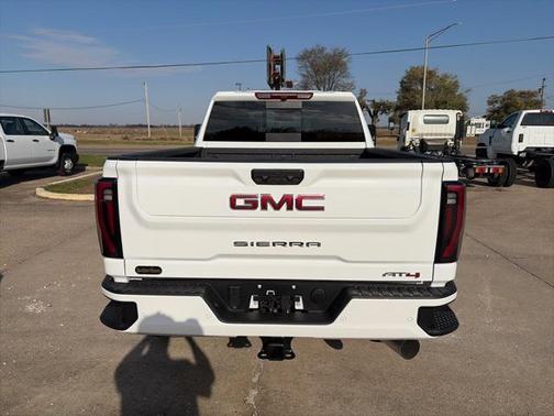 2026 GMC Sierra 2500 AT4
