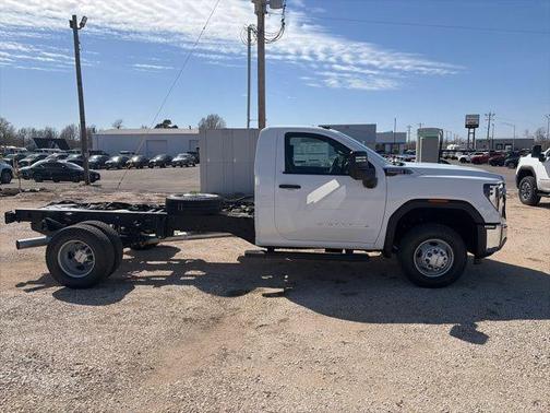Summit White 2026 GMC Sierra 3500 Base