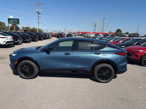 Ocean Blue Metallic 2026 Buick Envista Sport Touring