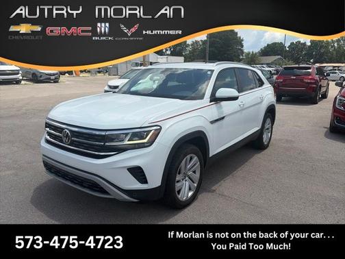 Pure White 2022 Volkswagen Atlas Cross Sport 3.6L V6 SE w/Technology